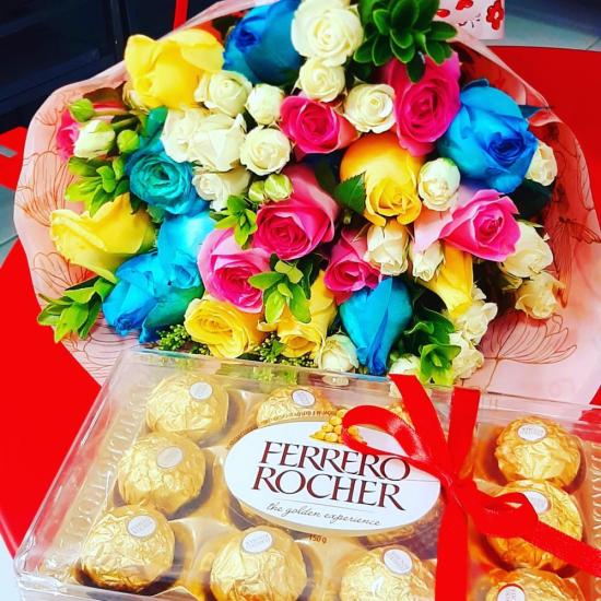 Buque mix de rosas + chocolate Ferrero Rocher 
